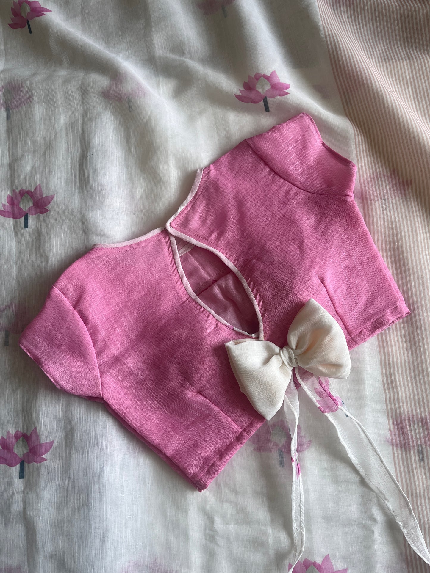 Linen Cotton Saree With Stitched Blouse