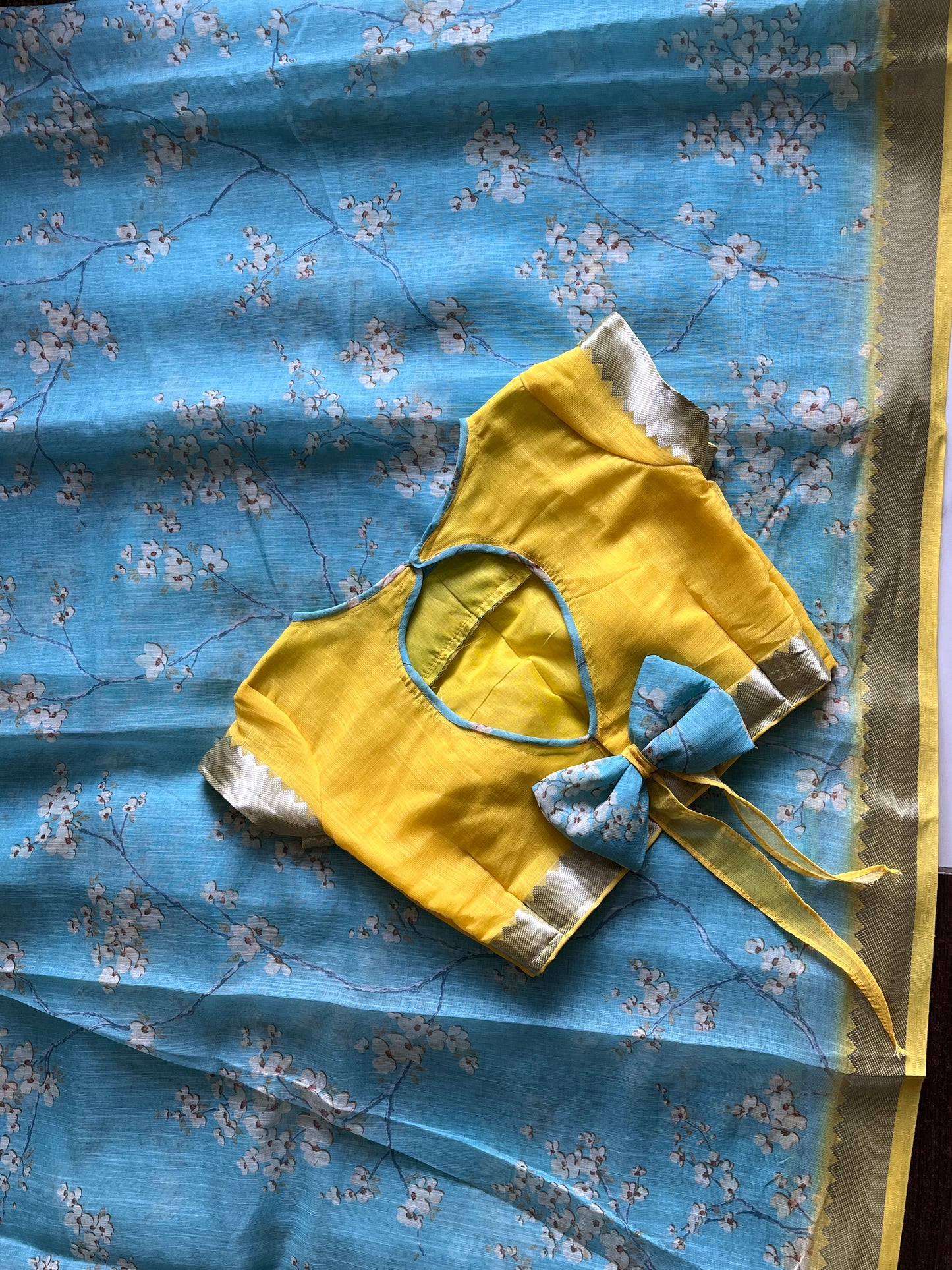 Linen Saree With Stitched Blouse