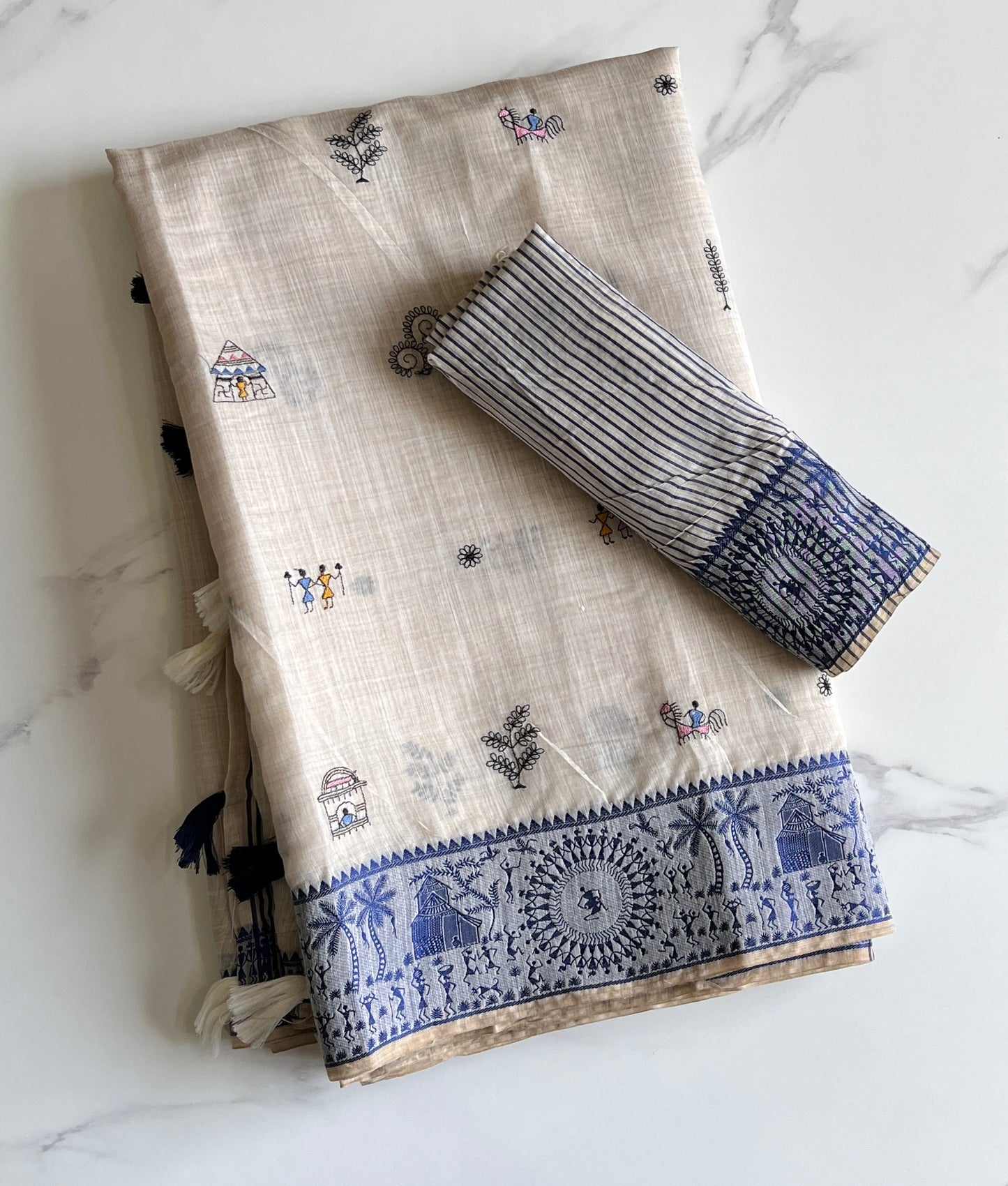 Linen Saree With Contrast Blouse