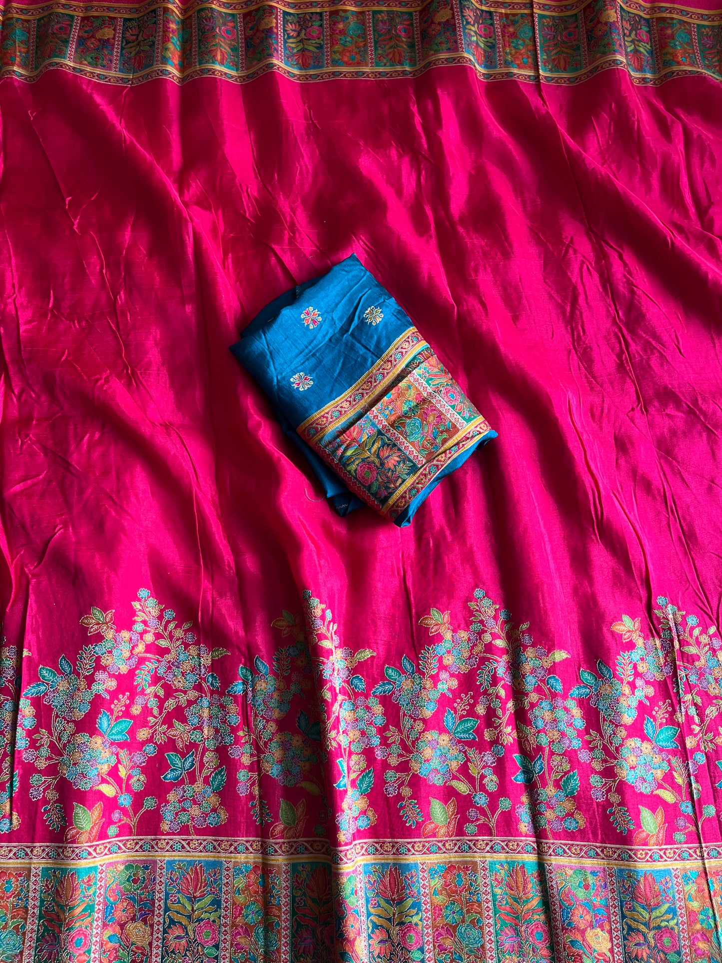 Viscose Silk Saree With Pashmina Weaving Design